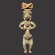 Sculpture STANDING WOMAN de la Galerie Mermoz